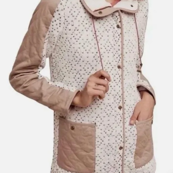 Anthropologie Quilted Jacket in Cream and Tan - Picture 11 of 12